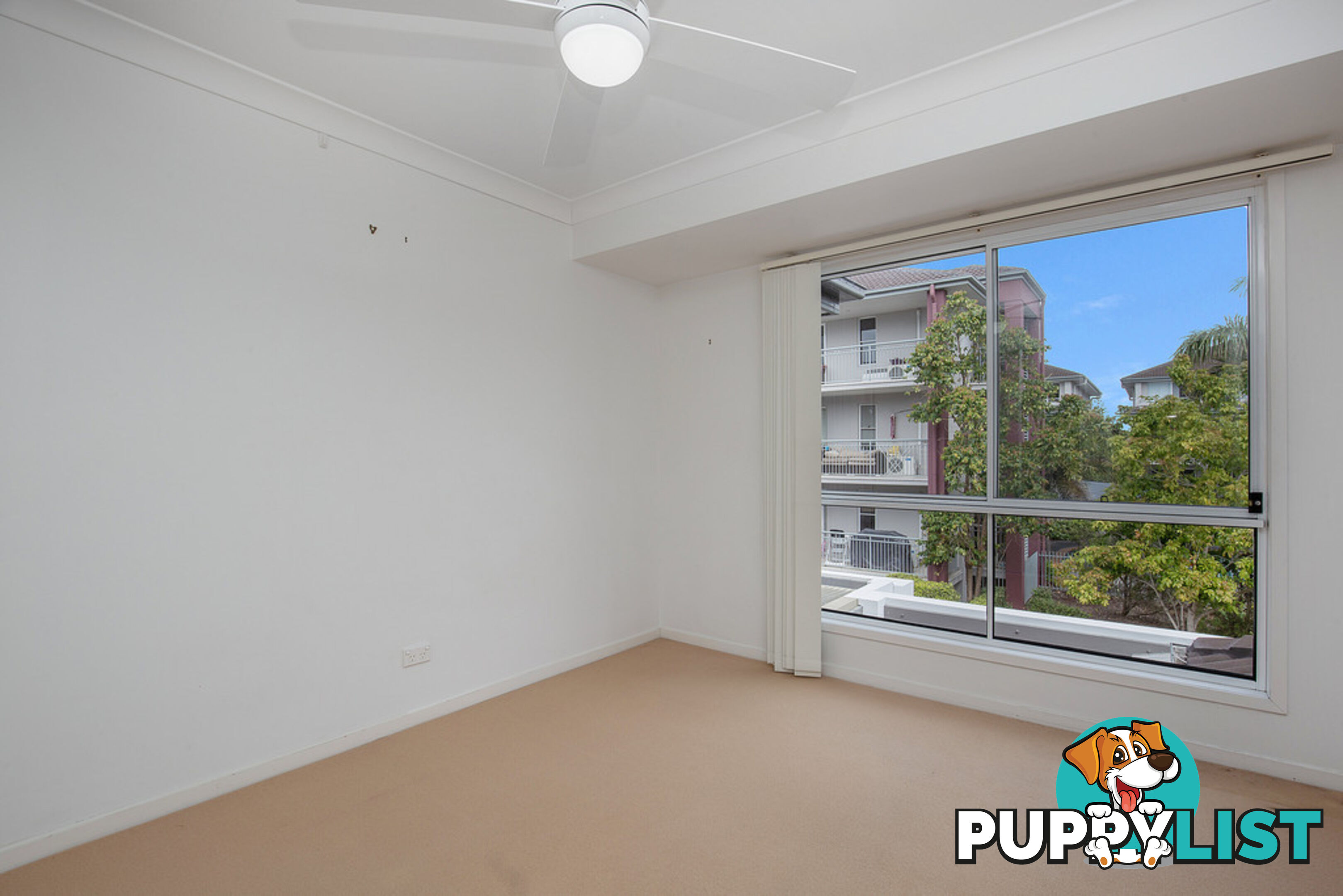 18/33 Clark Street BIGGERA WATERS QLD 4216