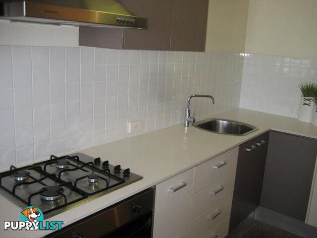 S16/8 Cordelia st SOUTH BRISBANE QLD 4101