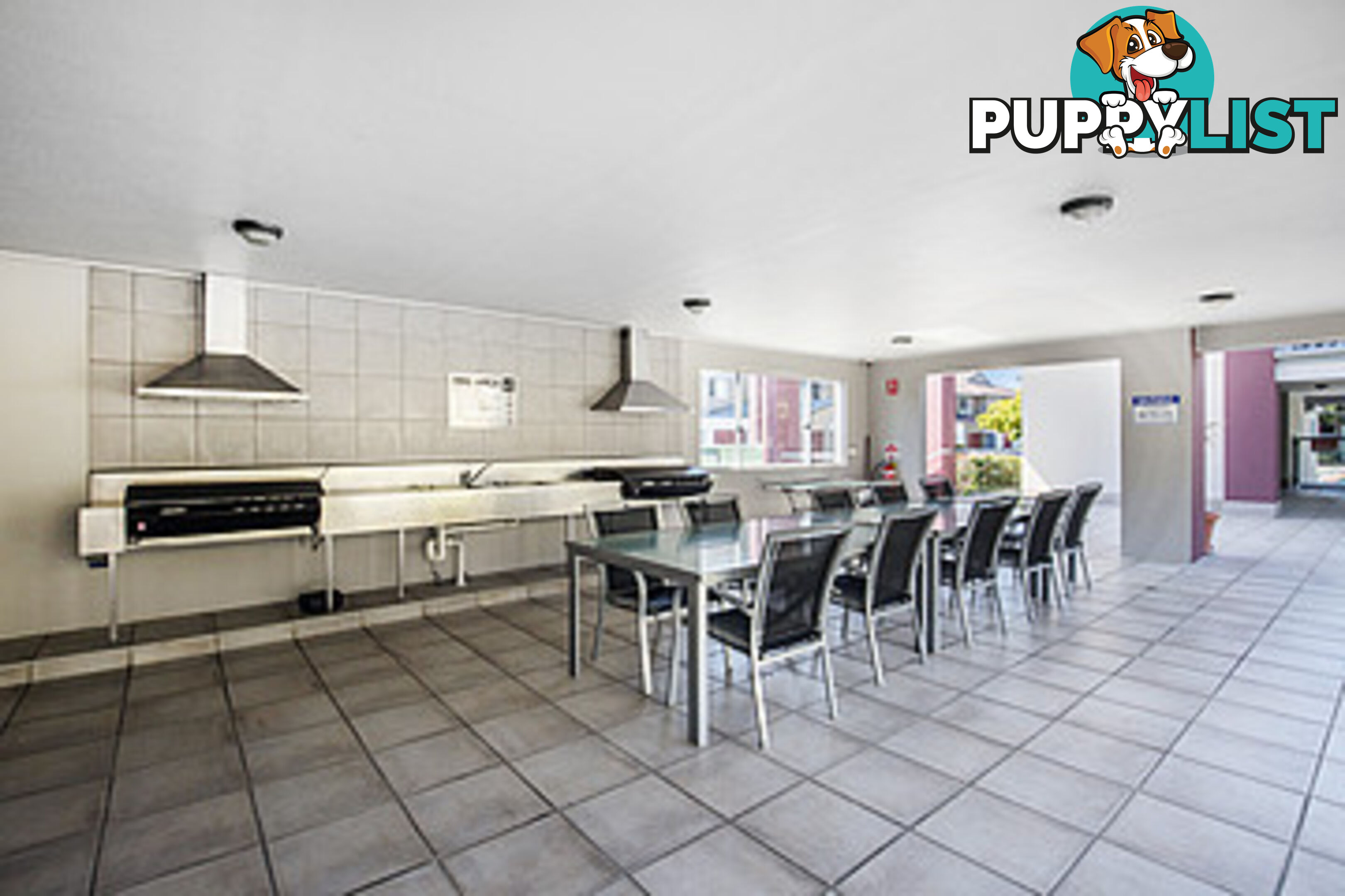 TH20/33 Clark Street BIGGERA WATERS QLD 4216