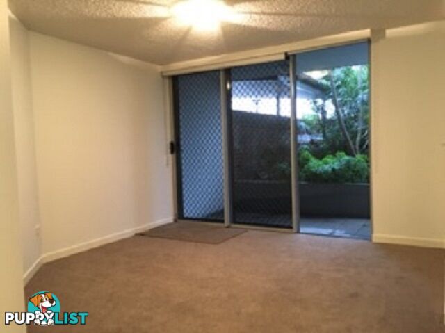 S06/8 Cordelia st SOUTH BRISBANE QLD 4101