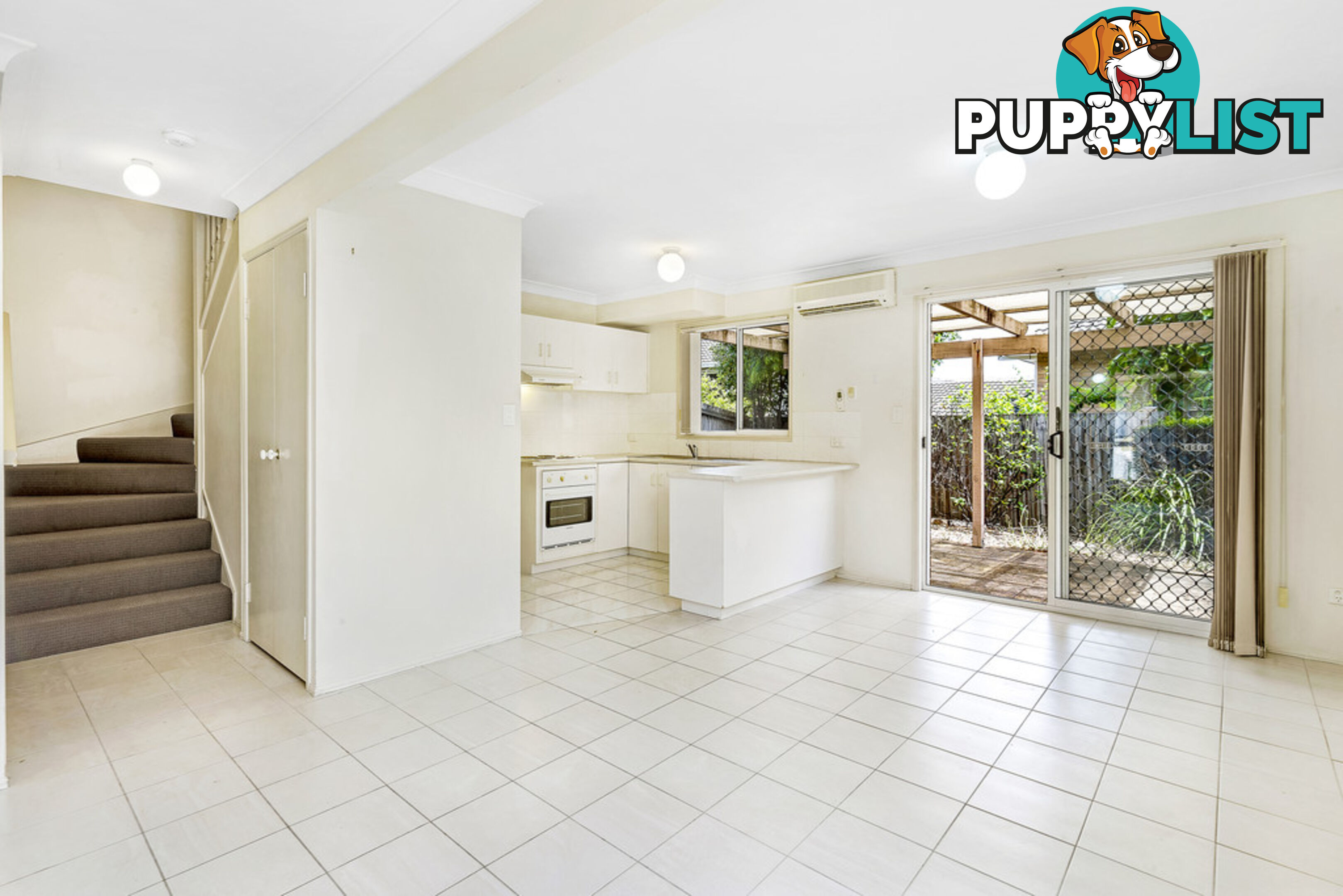 10/122 Johnson Road HILLCREST QLD 4118