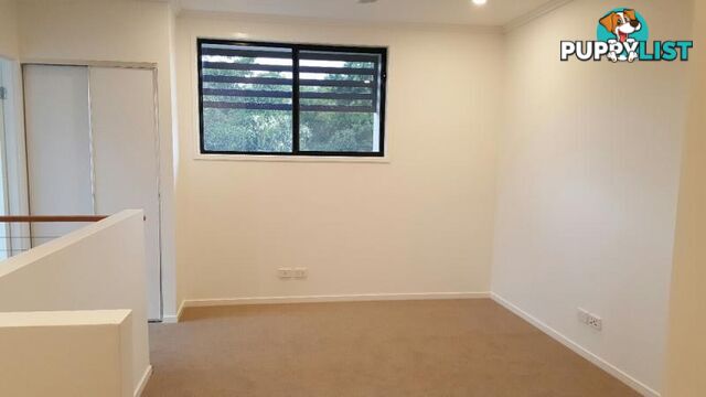 272 Poppy Lane ROBINA QLD 4226