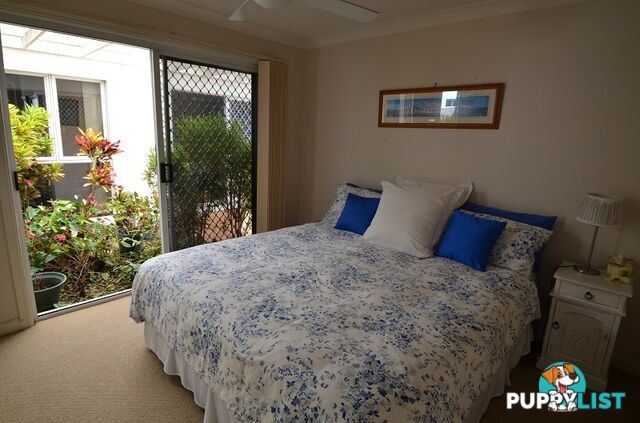 12/100 Cotlew St East SOUTHPORT QLD 4215