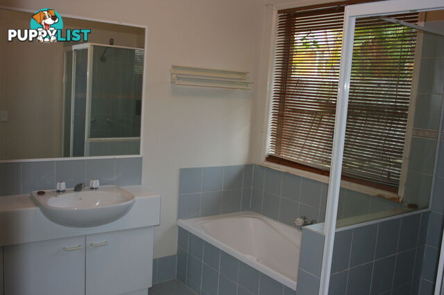 52/33-67 Edmund Rice Drive SOUTHPORT QLD 4215