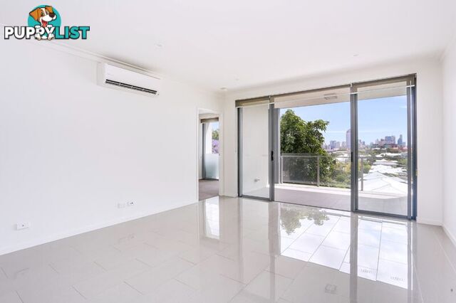 C105/8 Lochaber St DUTTON PARK QLD 4102