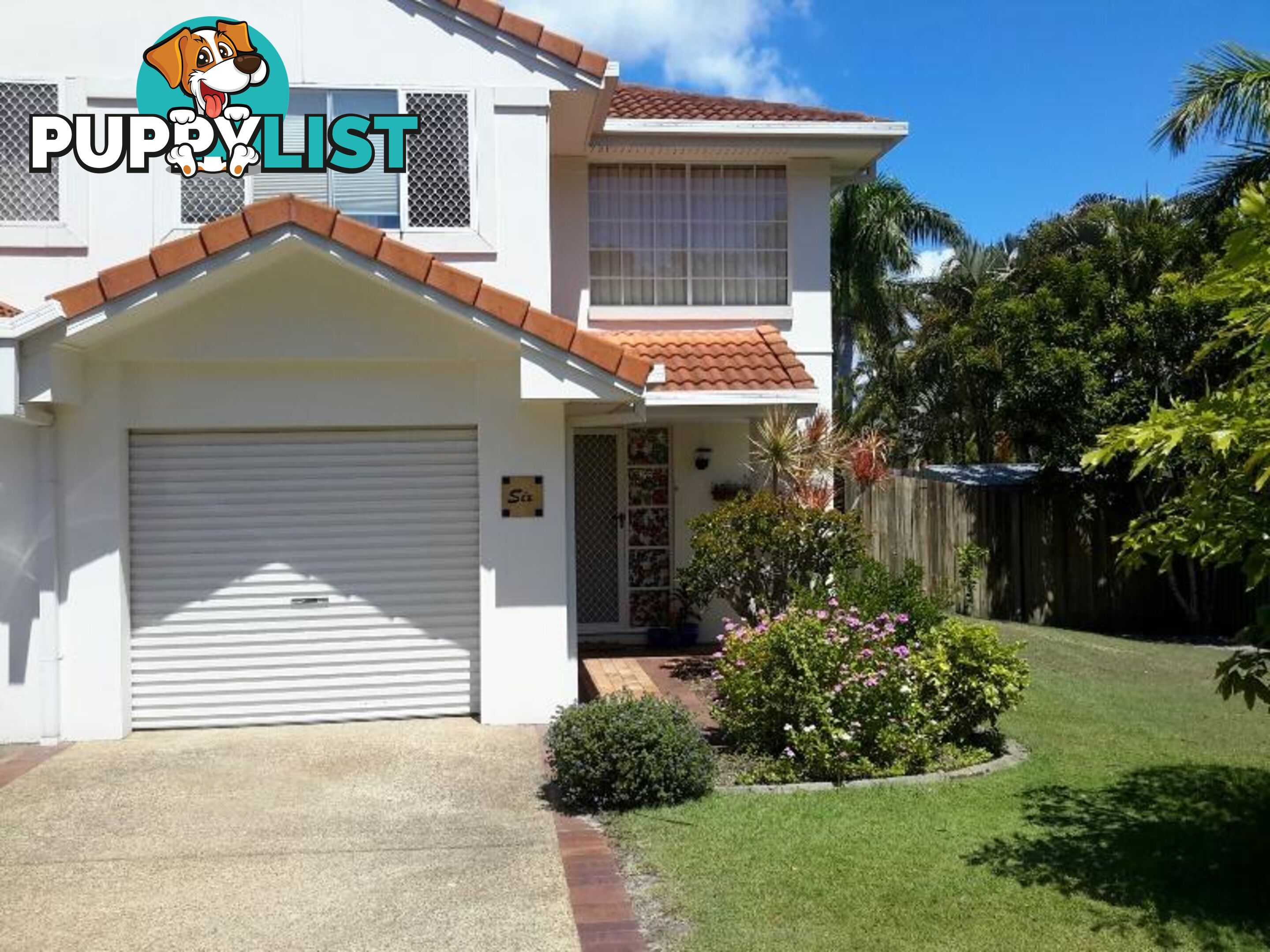 17/278 Oxley Dr RUNAWAY BAY QLD 4216