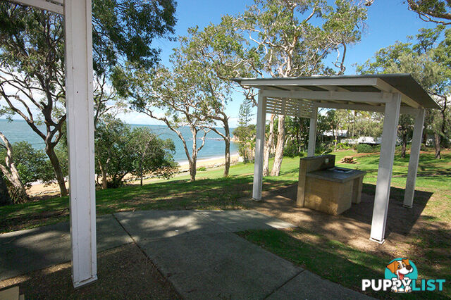 176 Oxley Avenue WOODY POINT QLD 4019