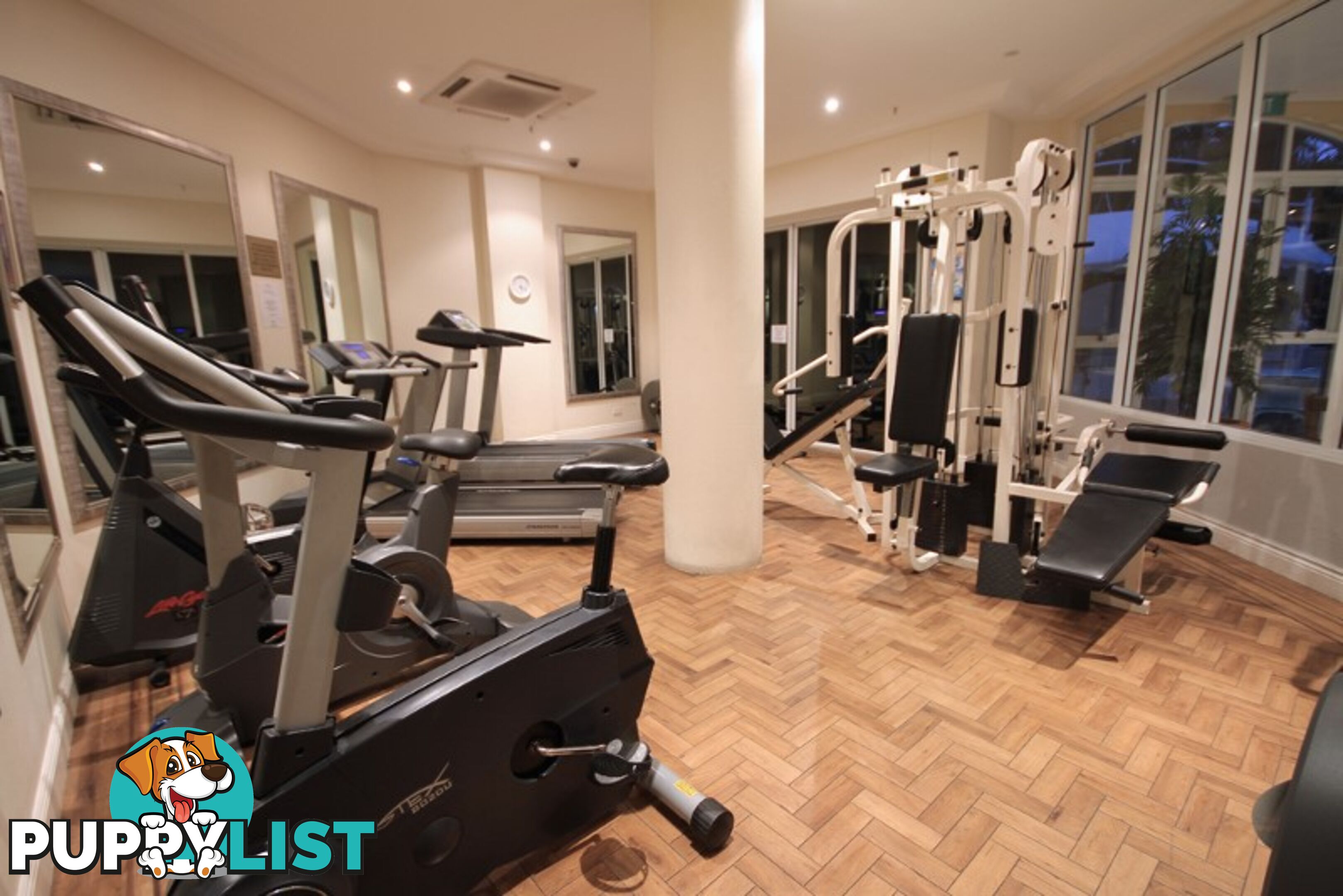 2054/2633 Gold Coast Highway BROADBEACH QLD 4218