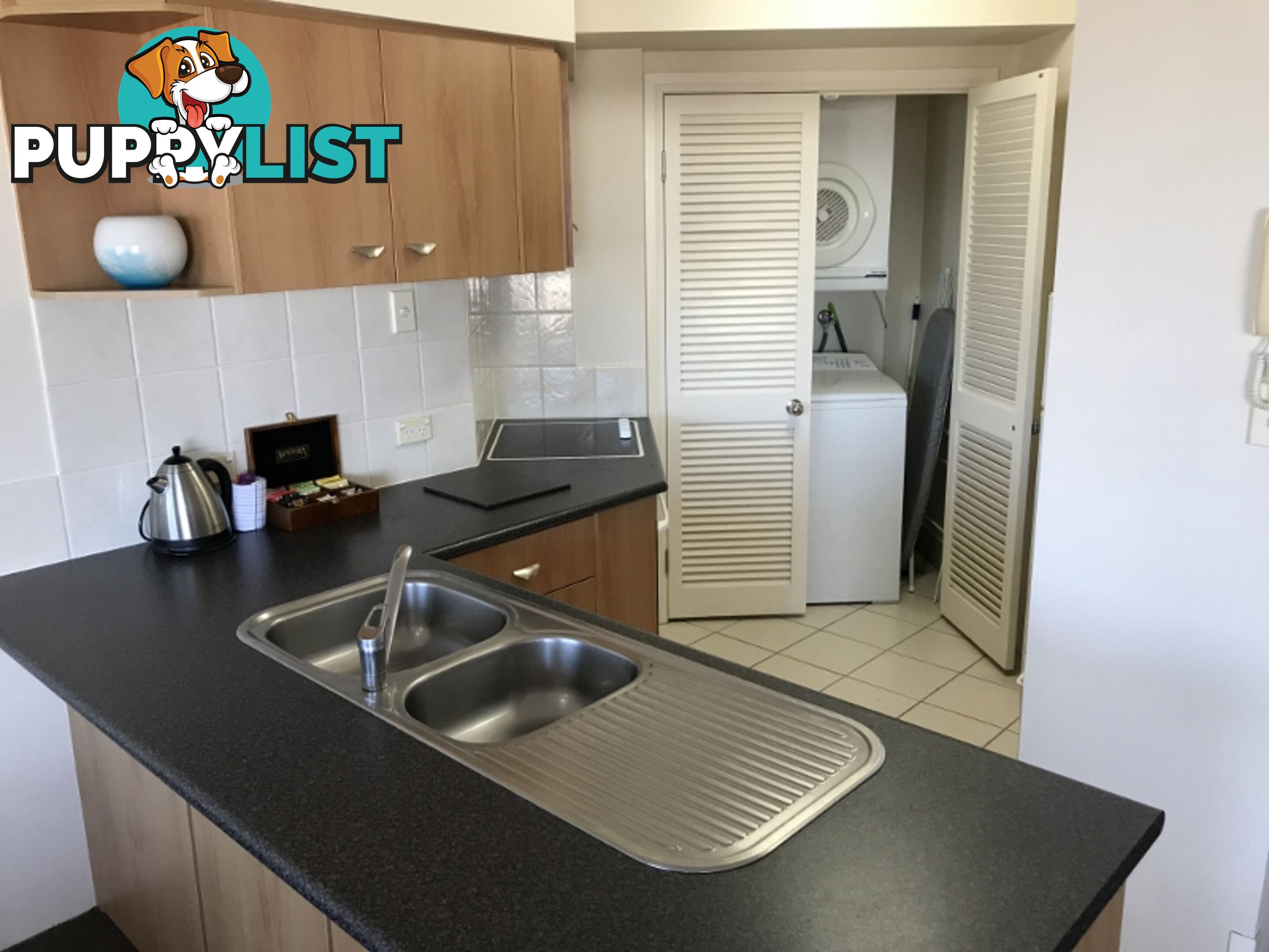 2054/2633 Gold Coast Highway BROADBEACH QLD 4218