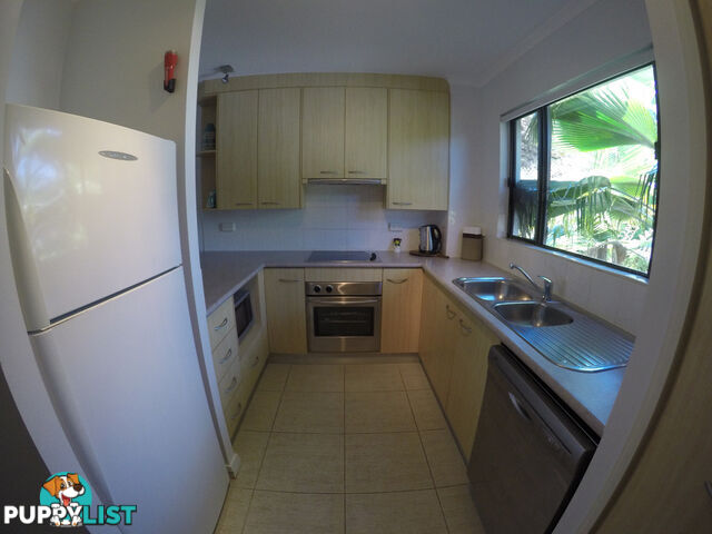 10 Davidson St PORT DOUGLAS QLD 4877