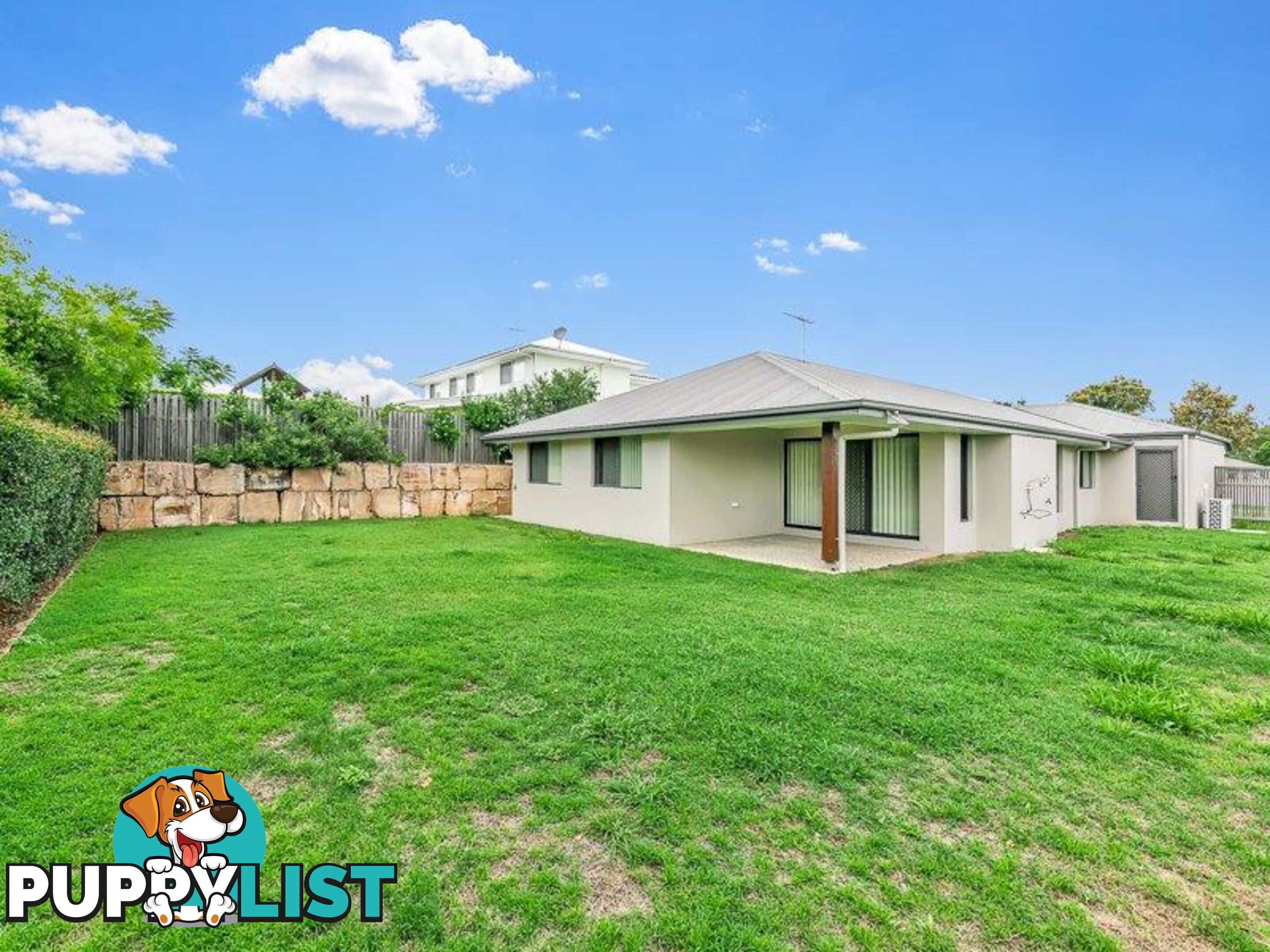 12 Redwood Street MOGGILL QLD 4070