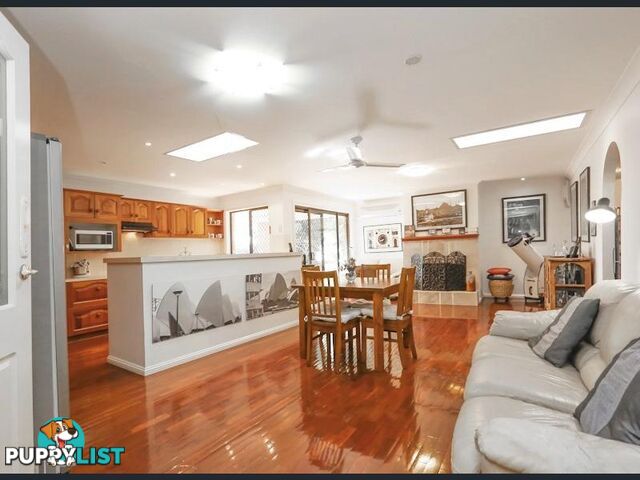 3 Malbon St EIGHT MILE PLAINS QLD 4113