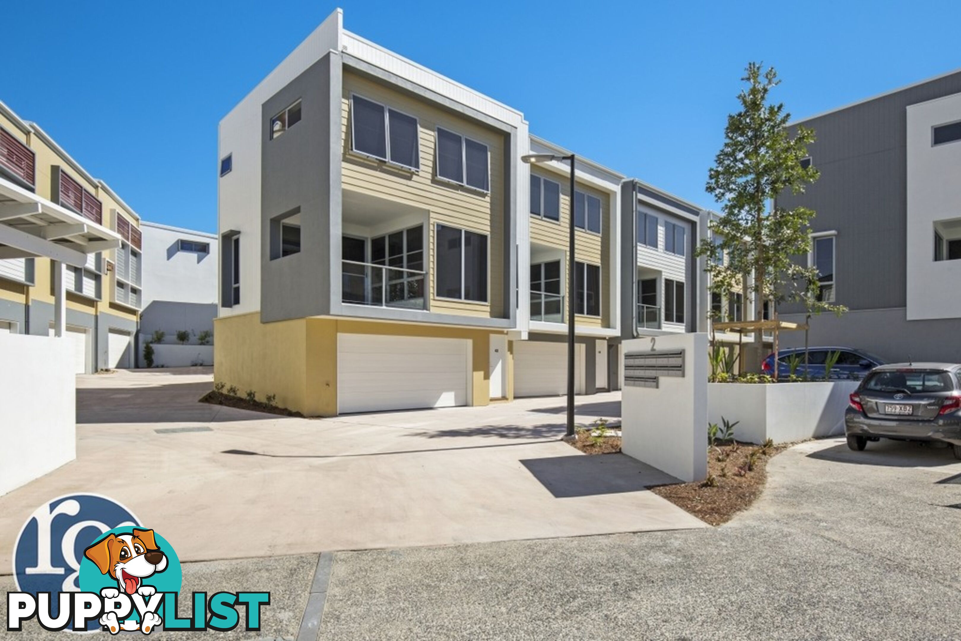 45/2 Town Centre Close CARRARA QLD 4211