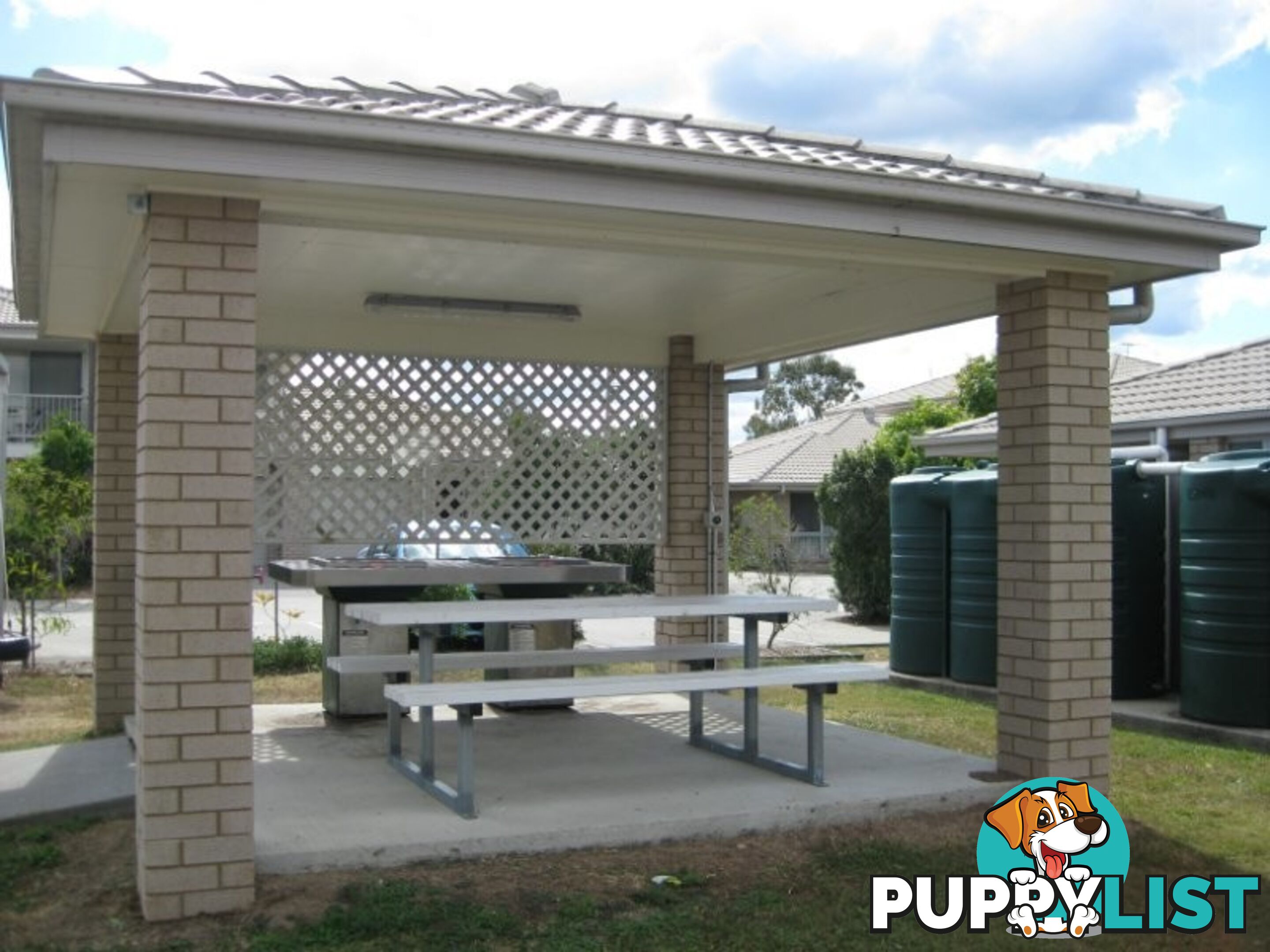 26/15 workshops st BRASSALL QLD 4305