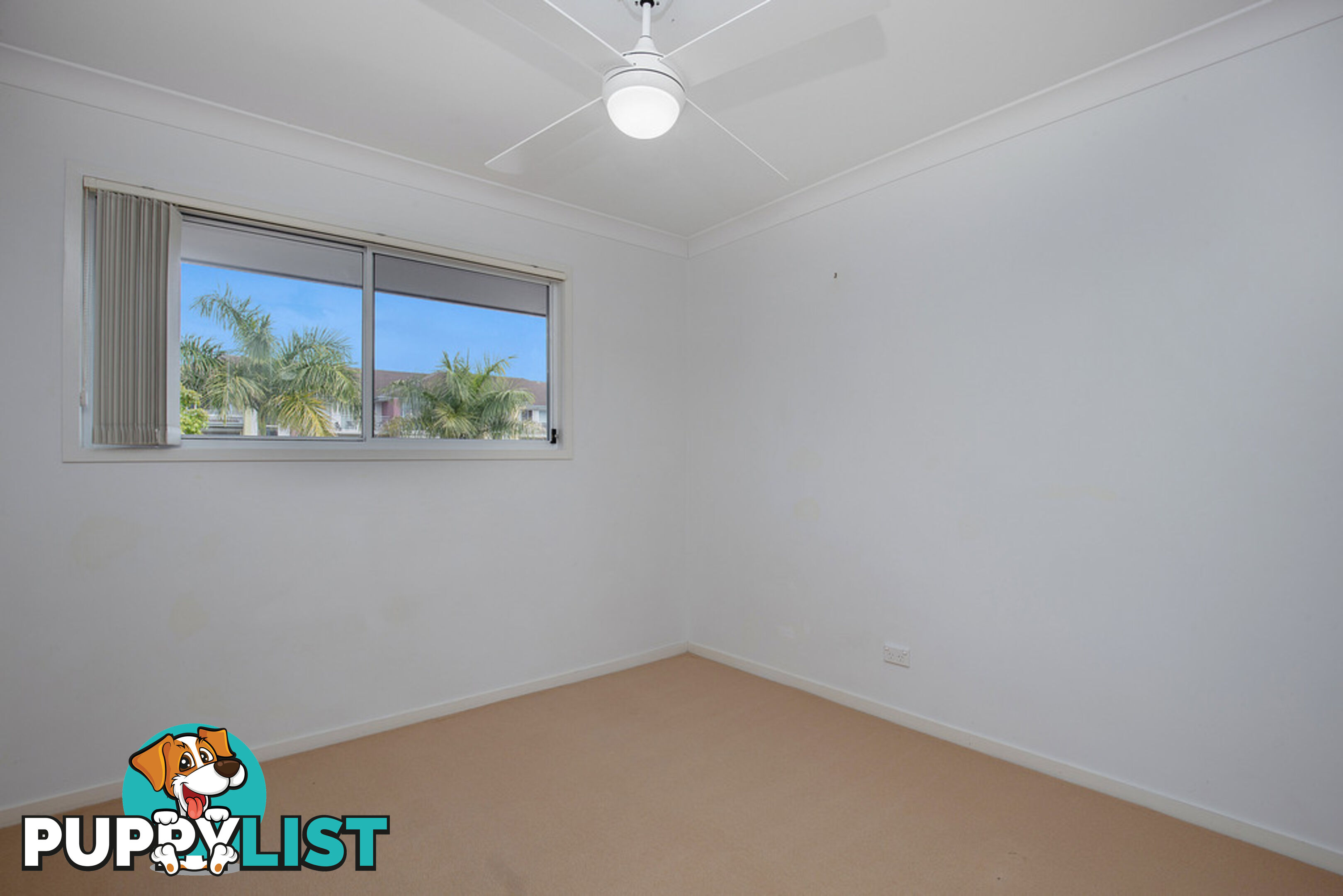 18/33 Clark Street BIGGERA WATERS QLD 4216