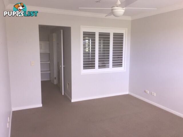 82-86 Limetree Parade RUNAWAY BAY QLD 4216