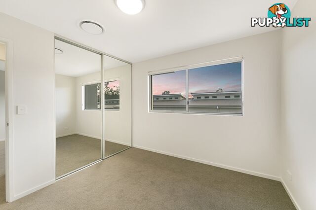 63/18 Bendena Terrace CARINA HEIGHTS QLD 4152