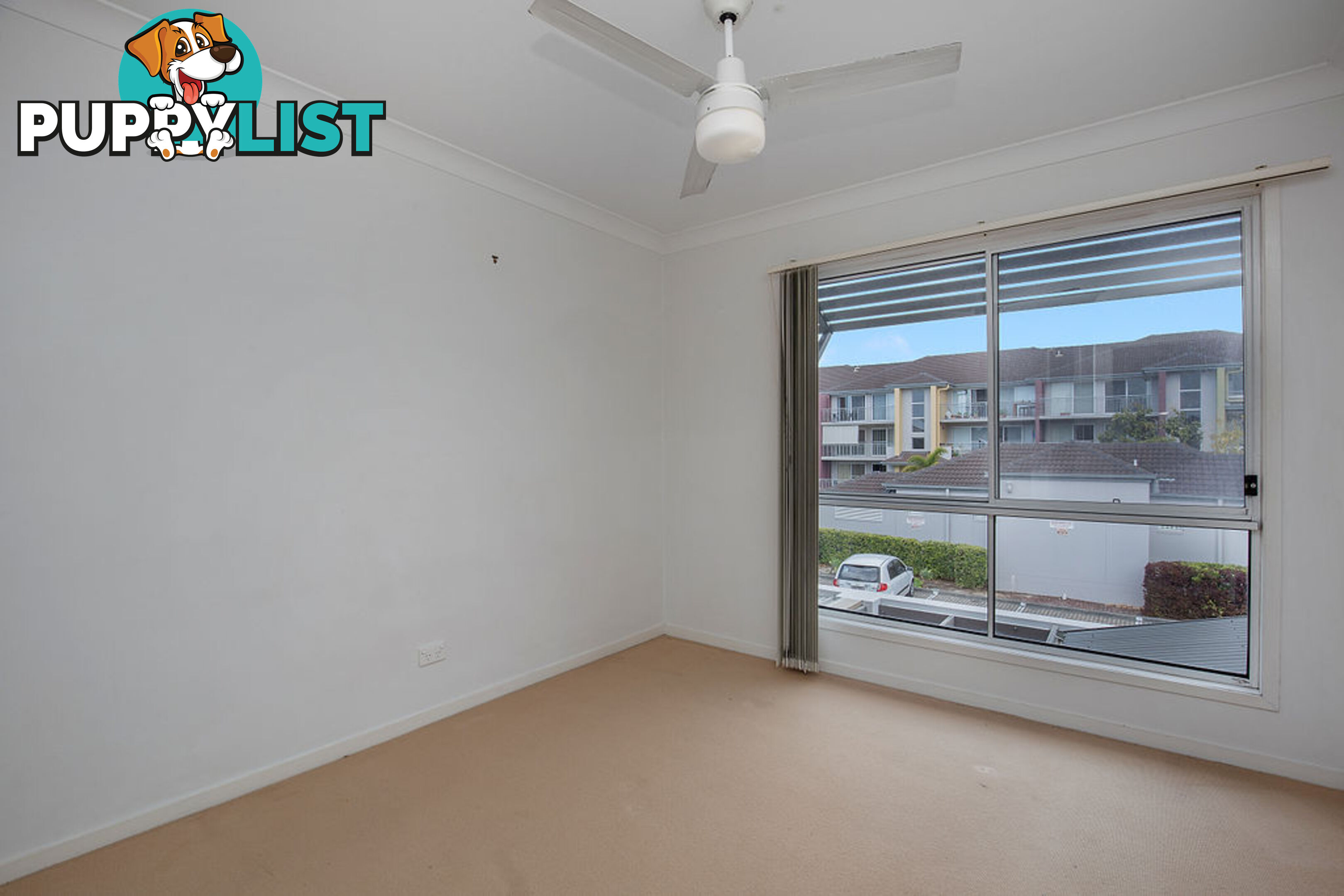 TH13/33 Clark Street BIGGERA WATERS QLD 4216