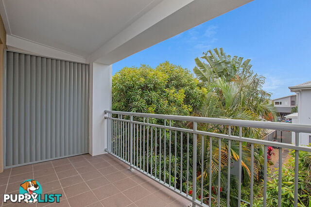 TH13/33 Clark Street BIGGERA WATERS QLD 4216