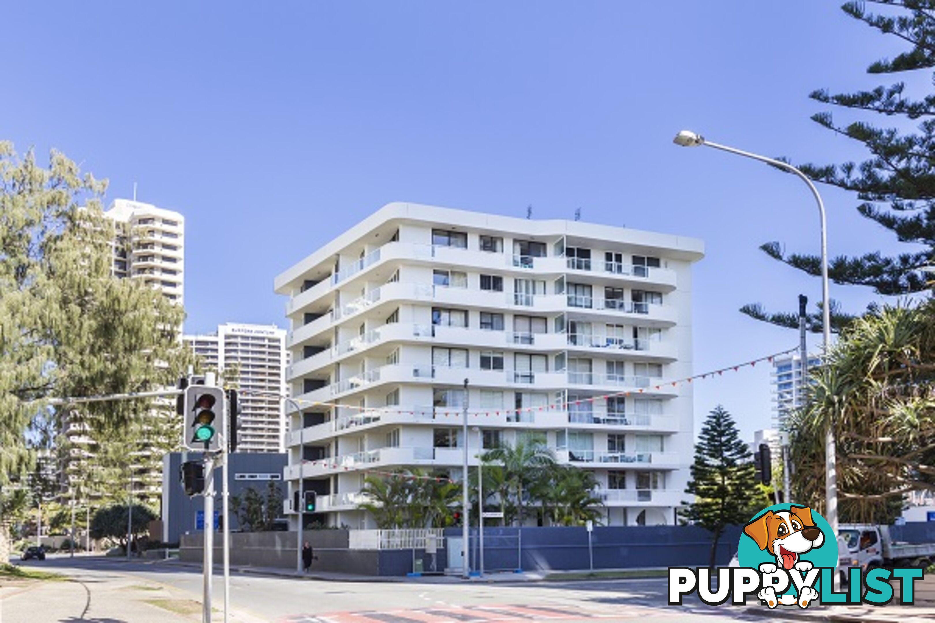 4 Clifford St SURFERS PARADISE QLD 4217