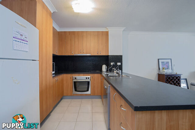 702/33 Clark Street BIGGERA WATERS QLD 4216