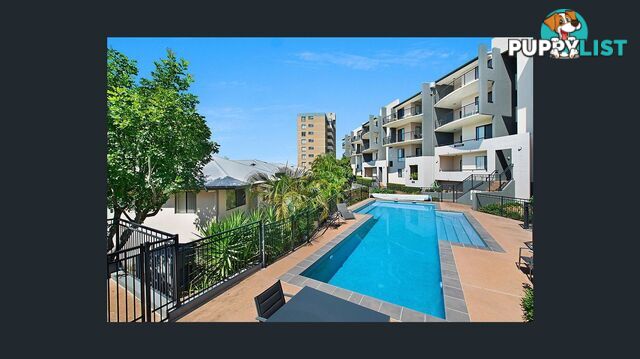 70 Norman Crescent NORMAN PARK QLD 4170