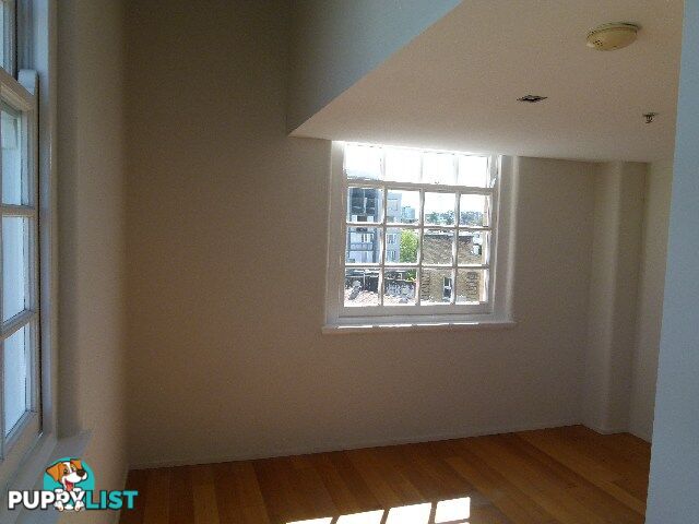 58/36 Vernon Terrace TENERIFFE QLD 4005