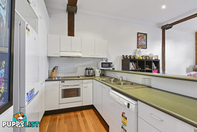 4/241 Arthur Street TENERIFFE QLD 4005