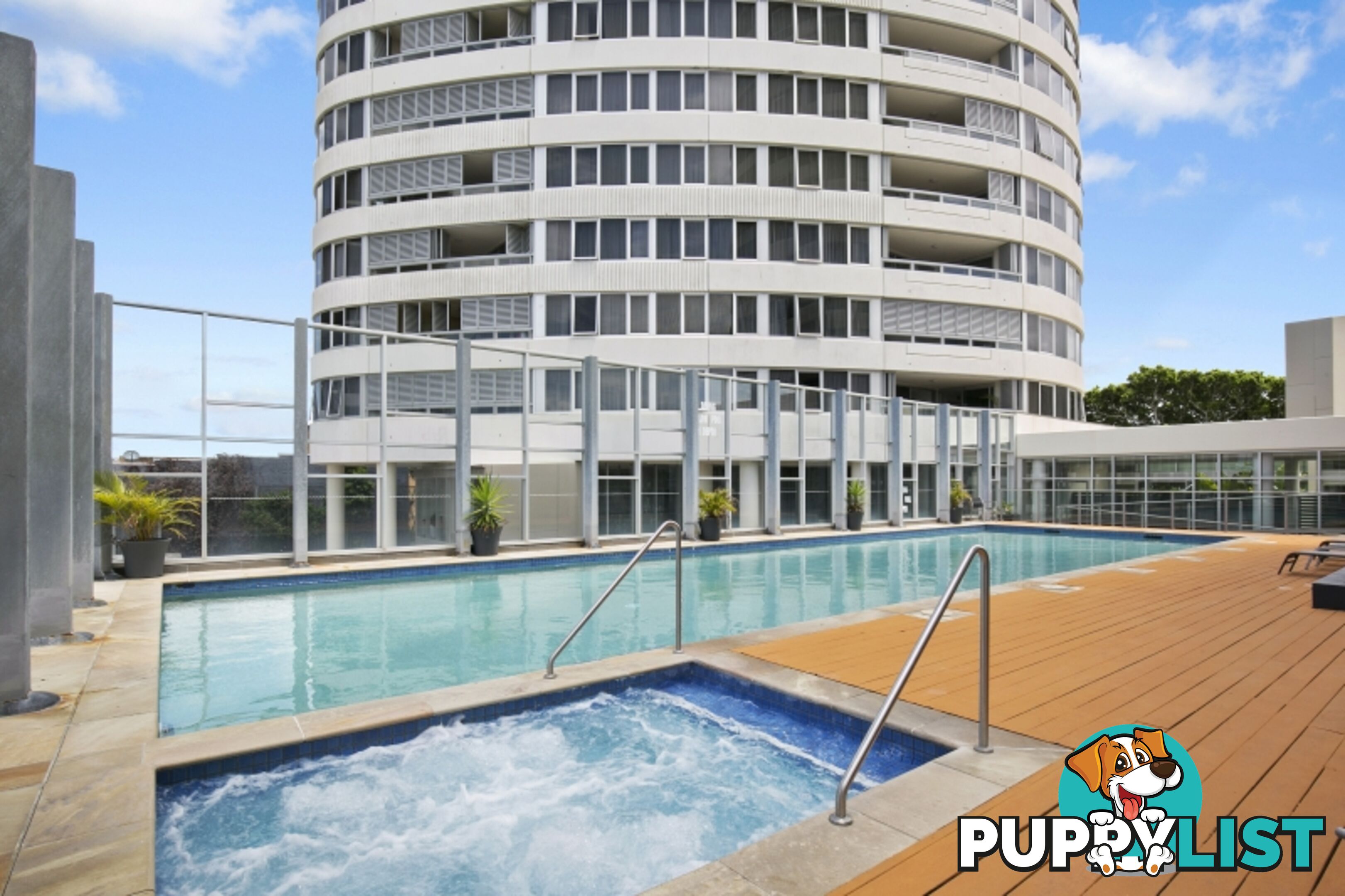 2042/14-18 Stuart Street TWEED HEADS NSW 2485