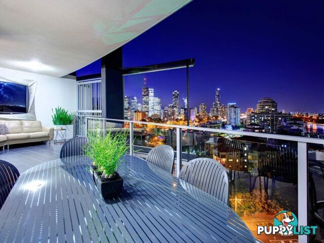 KANGAROO POINT QLD 4169