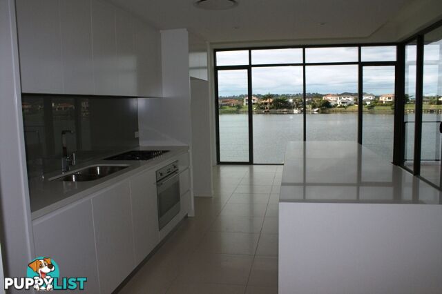 A1/9 Moores Crescent VARSITY LAKES QLD 4227