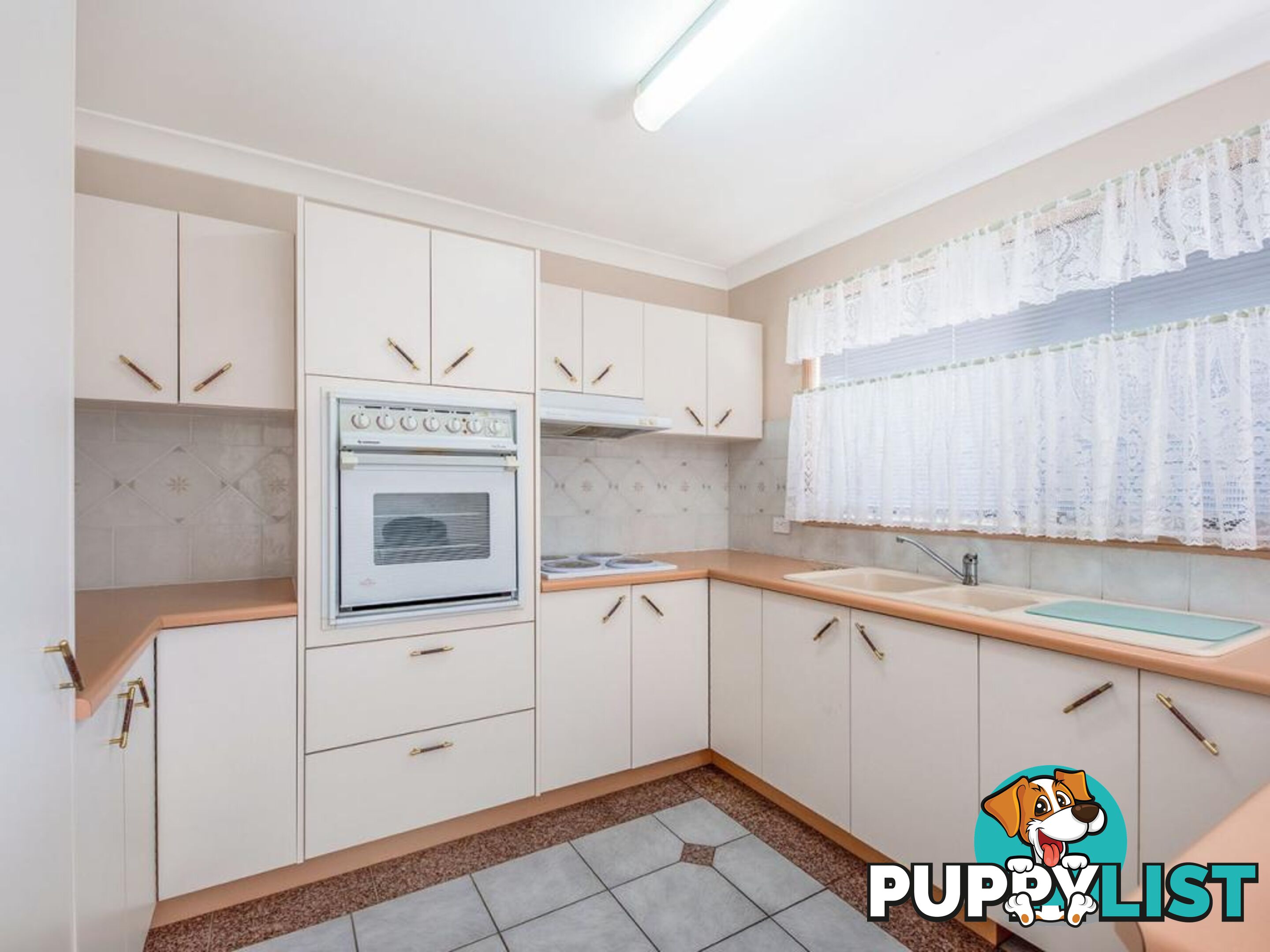 1 Wombat Place DOOLANDELLA QLD 4077