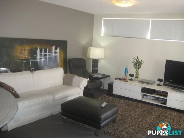 S03/8 Cordelia st SOUTH BRISBANE QLD 4101