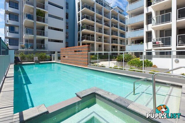 S03/8 Cordelia st SOUTH BRISBANE QLD 4101
