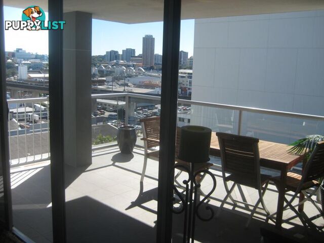 S03/8 Cordelia st SOUTH BRISBANE QLD 4101