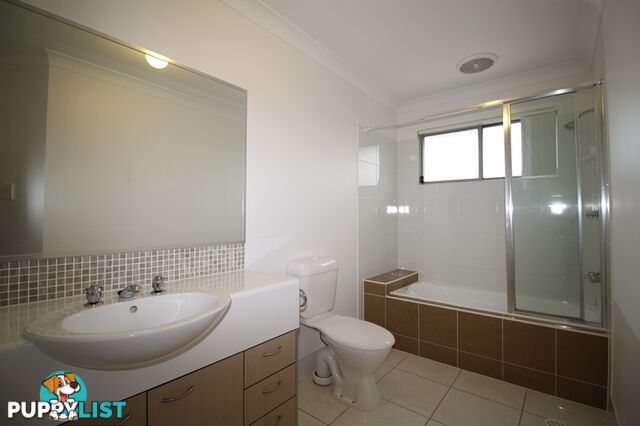 350 Leitchs Road BRENDALE QLD 4500