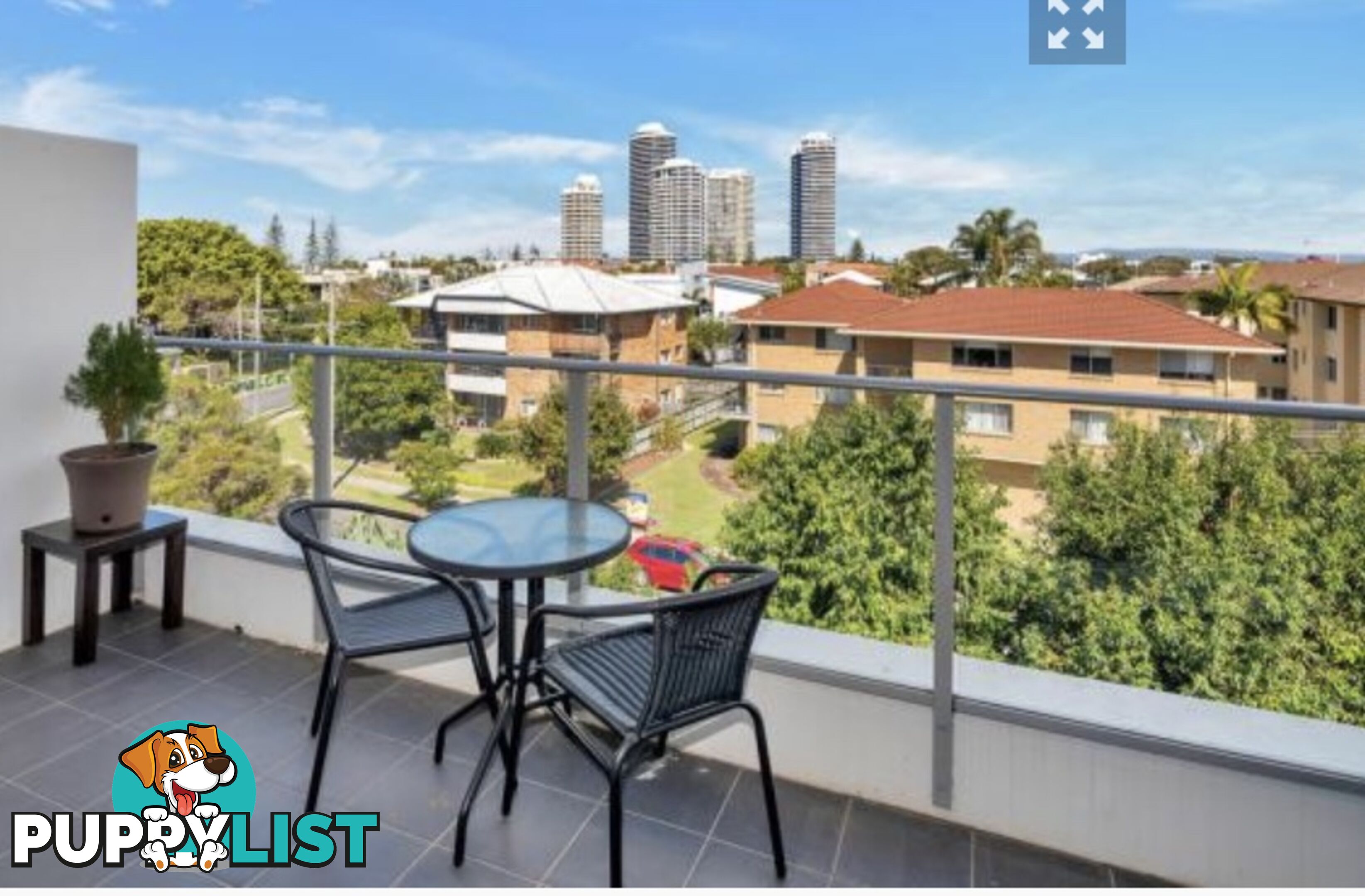 33-37 Madang Cres RUNAWAY BAY QLD 4216