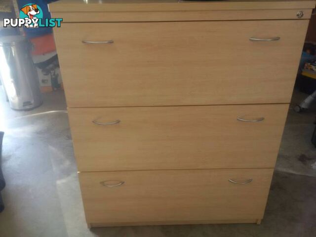 Timber Filing Cabinet American Oak 3 Drawer. New Mobile 2 Drawer