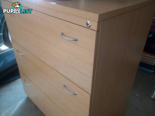 Timber Filing Cabinet American Oak 3 Drawer. New Mobile 2 Drawer