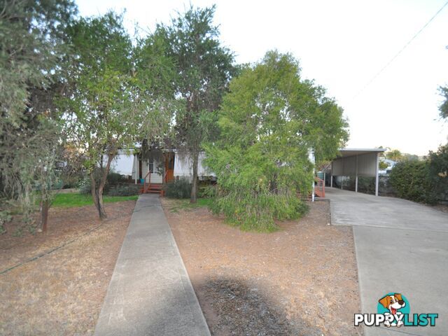 8 Wandobah Road GUNNEDAH NSW 2380