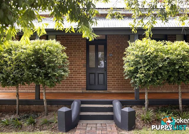 17 Abbott Street GUNNEDAH NSW 2380