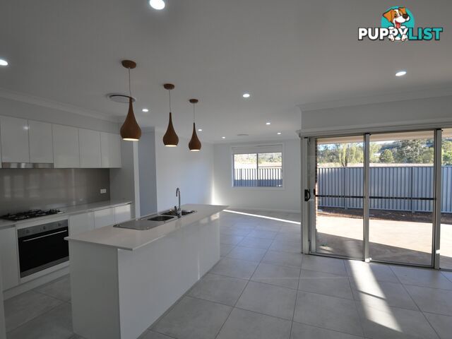 16 Parkview Drive GUNNEDAH NSW 2380