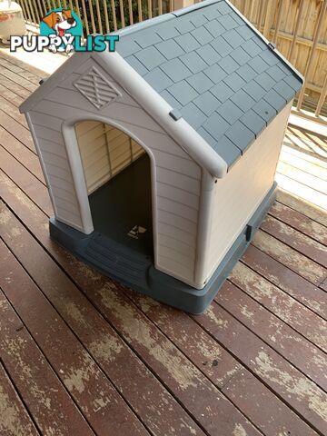 Dog house