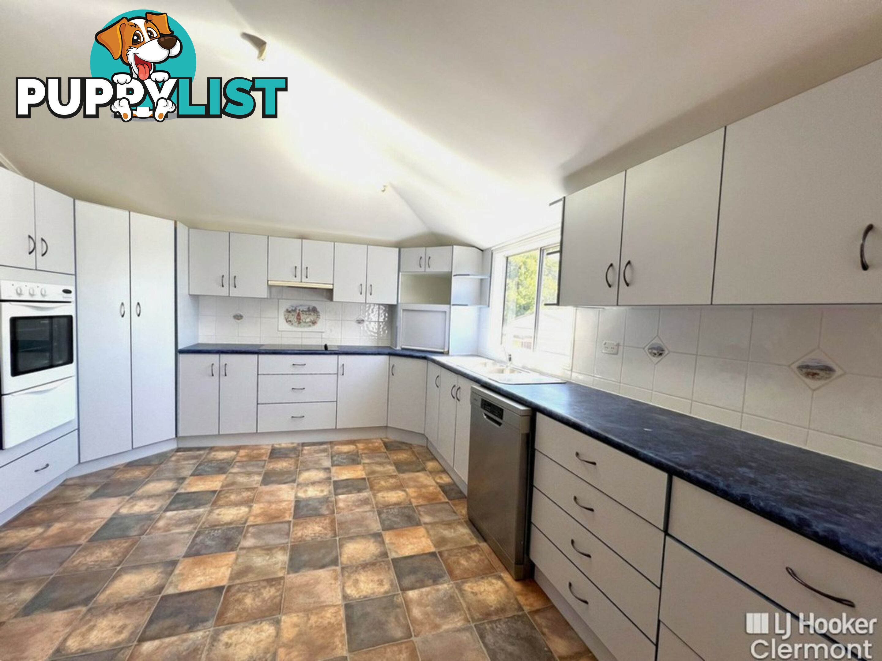 2 Sirius Street CLERMONT QLD 4721