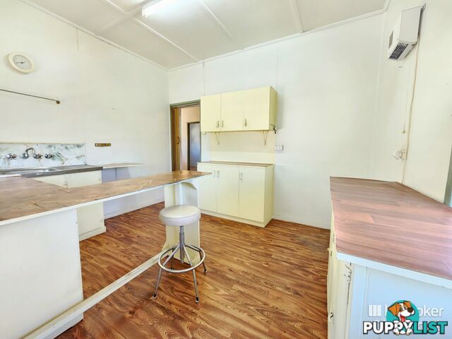 21 Lavarack Street CLERMONT QLD 4721