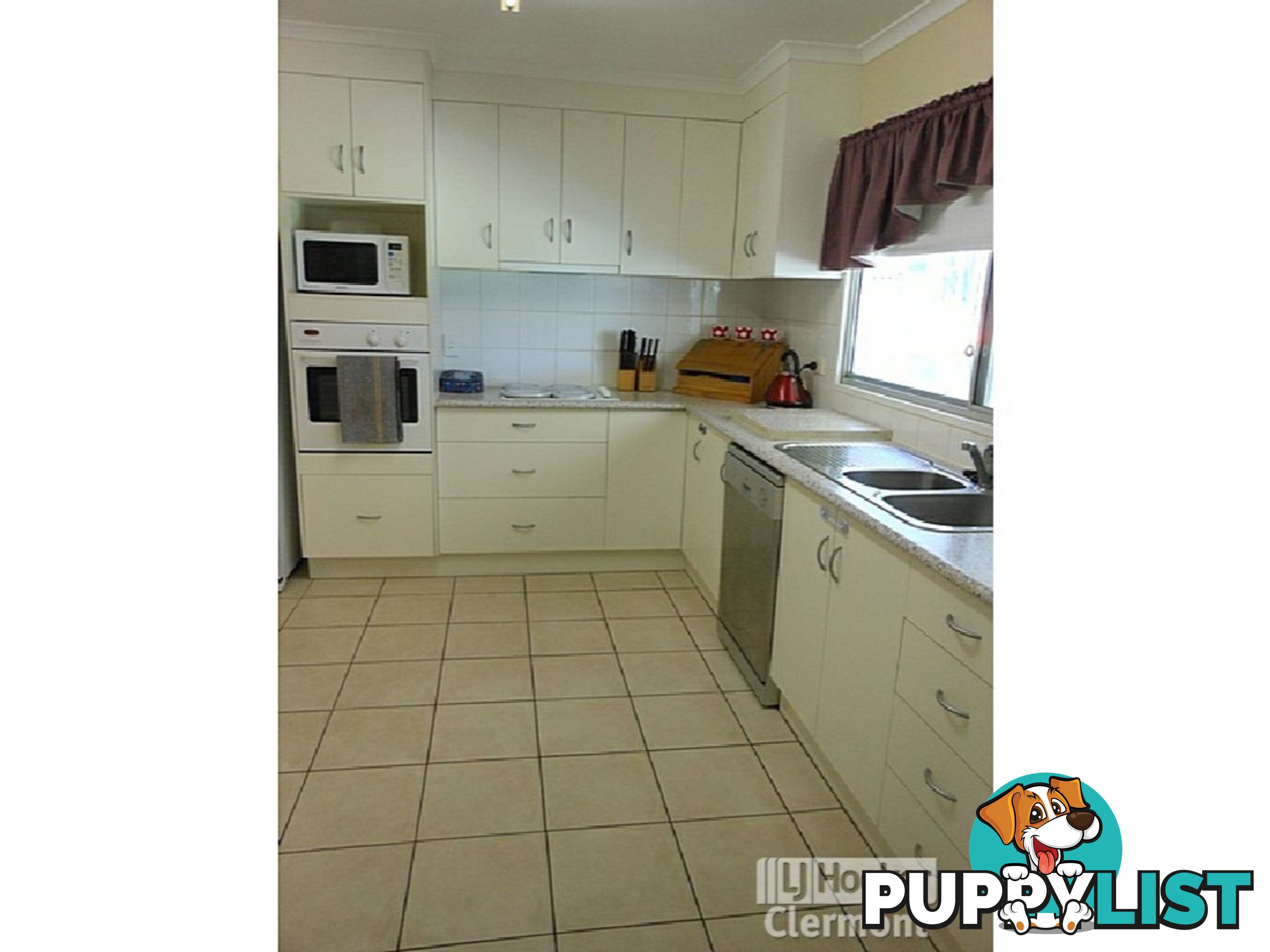 3 Collins Street CLERMONT QLD 4721