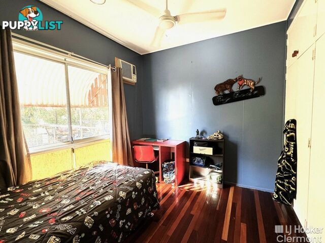 8 Kitchener Street CLERMONT QLD 4721