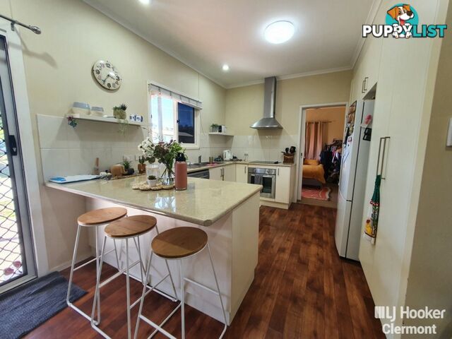 1 Lester Court CLERMONT QLD 4721