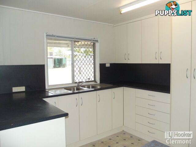 25 Lime Street CLERMONT QLD 4721