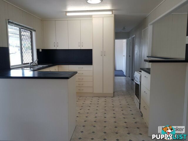 25 Lime Street CLERMONT QLD 4721